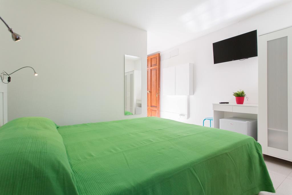 Piccola Oasi Hotel มอนเดลโล ภายนอก รูปภาพ